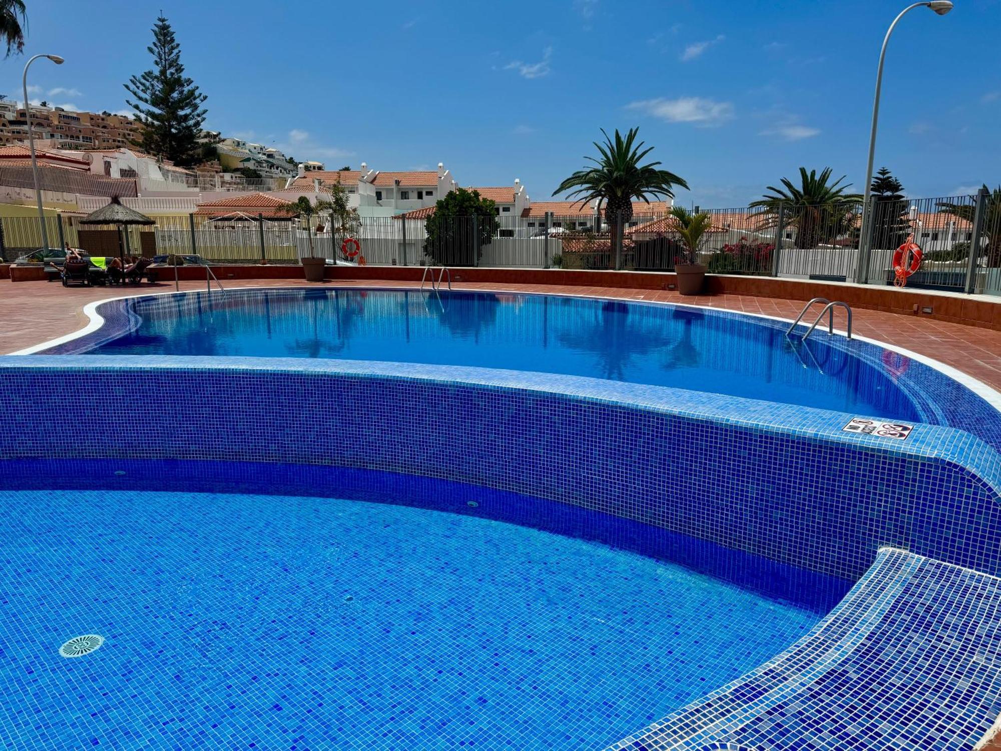 Stunning Apartments With Pool Tenerife Адехе Екстер'єр фото